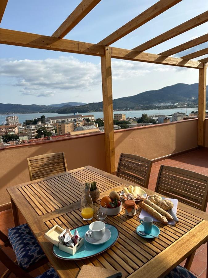 La Terrazza Al Forte Портоферрайо Екстер'єр фото